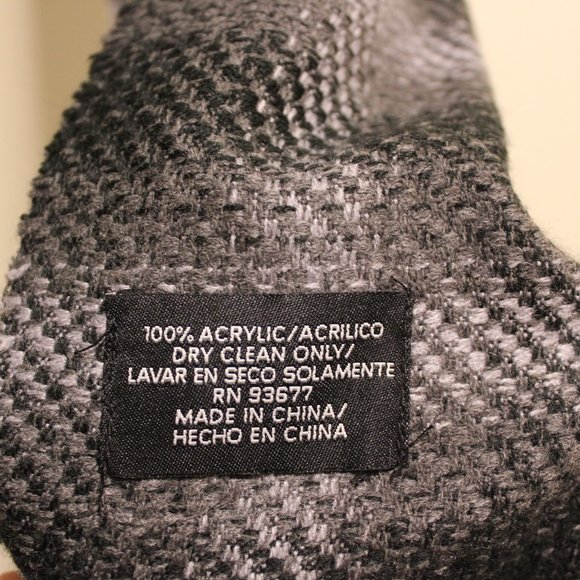 Charcoal Grey  Plaid Vintage Scarf - Picture 7 of 7